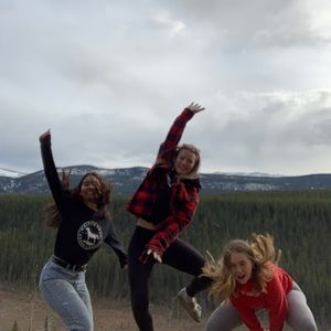 Meet your Posher, Hazel